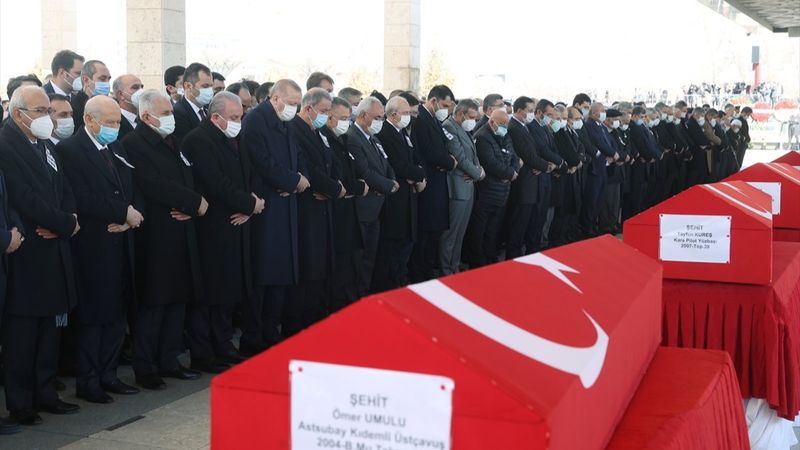 Bitlis şehitleri için Ankara'da devlet töreni