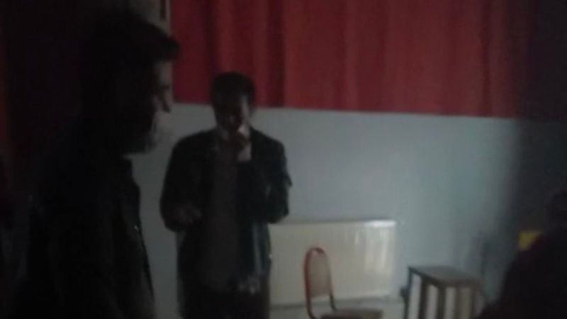 Kağıthane’de kuaför görünümlü kıraathaneye baskın