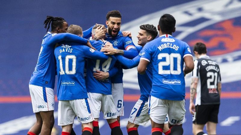 Steven Gerrard'ın Rangers'ı bitime 6 hafta kala şampiyon