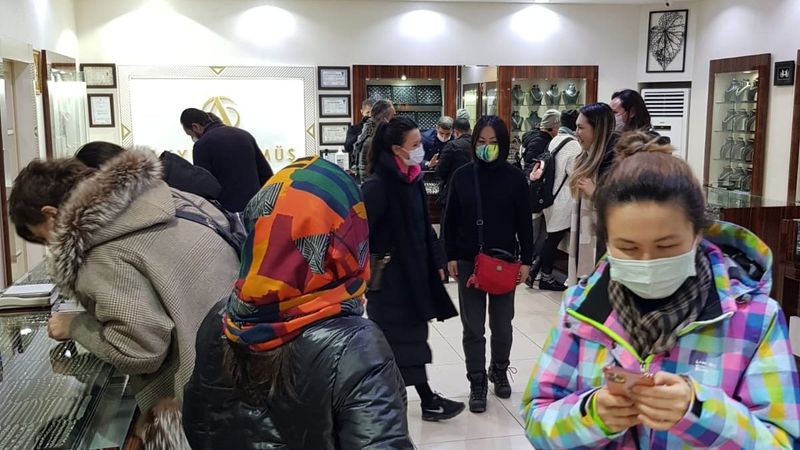 Mardin'de kısıtlama kalkınca gümüşçüler doldu