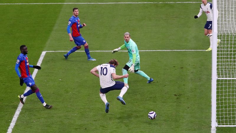 Tottenham, Crystal Palace'ı rahat geçti