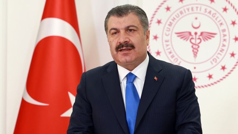 Koronavirüs salgınının 1. yılı: Fahrettin Koca kameralar karşısında