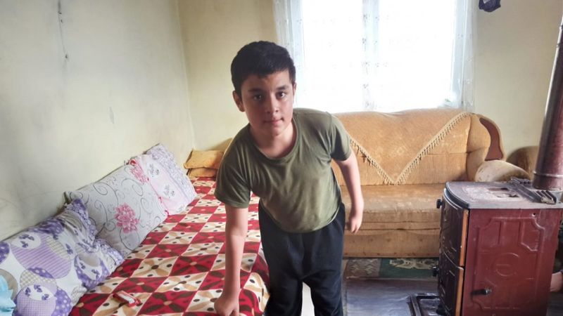 Kahramanmaraş'ta hasta çocukları için yardım beklerken dolandırıldılar