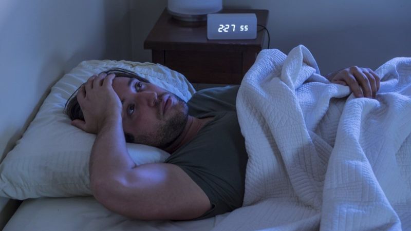 Kovid-19 nedeniyle uykusuzluk şikayetleri artış gösteriyor