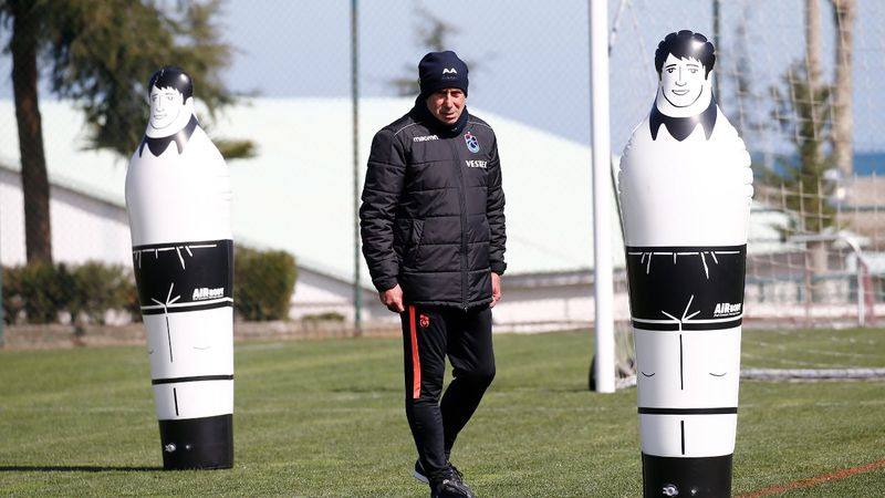 Abdullah Avcı'dan futbolculara şut emri