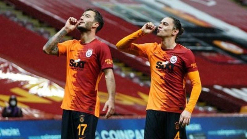 Feghouli ve Oğulcan'dan Şenol Güneş'e Taylan mesajı