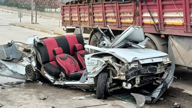 Balıkesir'de hatalı sollama ölüm getirdi