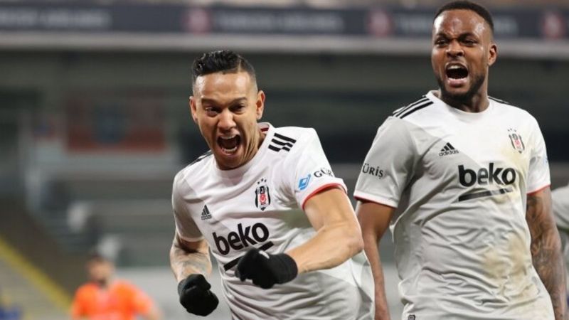 Beşiktaş-Başakşehir maçının muhtemel 11'leri