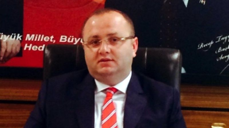 İzmir'de iş adamını öldürdü: Para için yapmadım