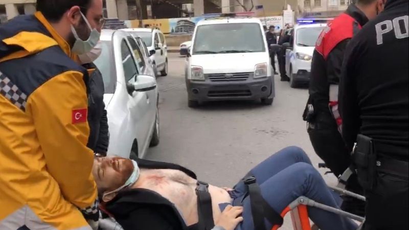 Kocaeli'de icra için gittiği evde vurulan avukat yaşamını yitirdi