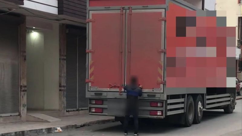 Mersin'de evden eve nakliyat kamyonundan uyuşturucu çıktı