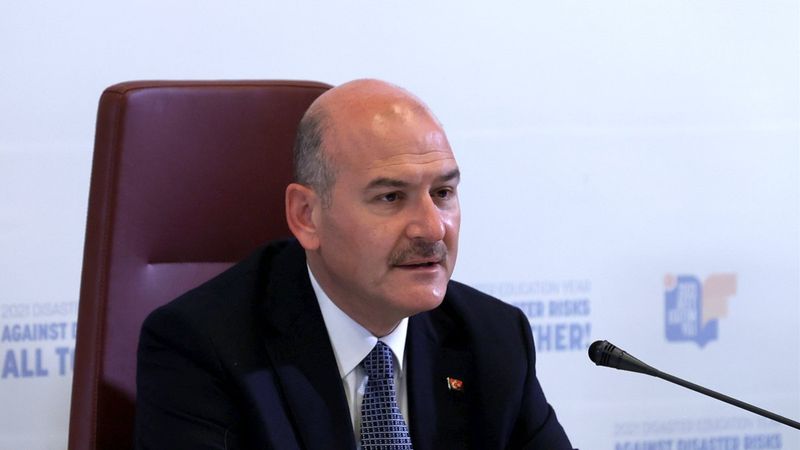 Süleyman Soylu: İdlib'de 32 bin 134 briket evi tamamladık