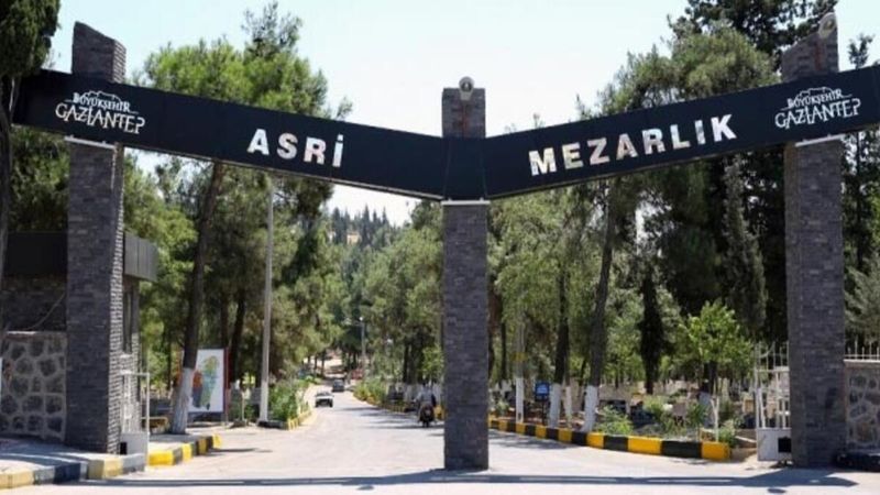 Asri mezarlık nedir? Kimler asri mezarlıklara gömülür?