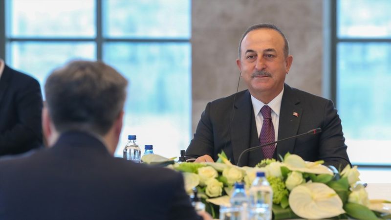 Mevlüt Çavuşoğlu, Yunan mevkidaşı Dendias ile görüşecek