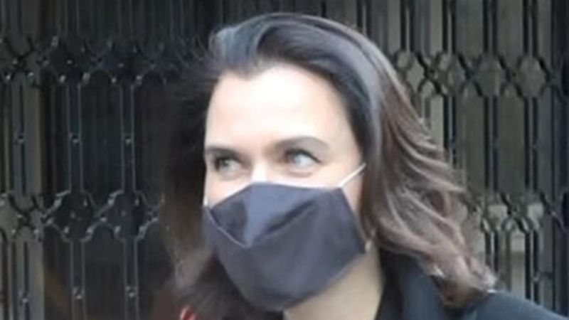 Şevval Sam'dan gelin çıkışı