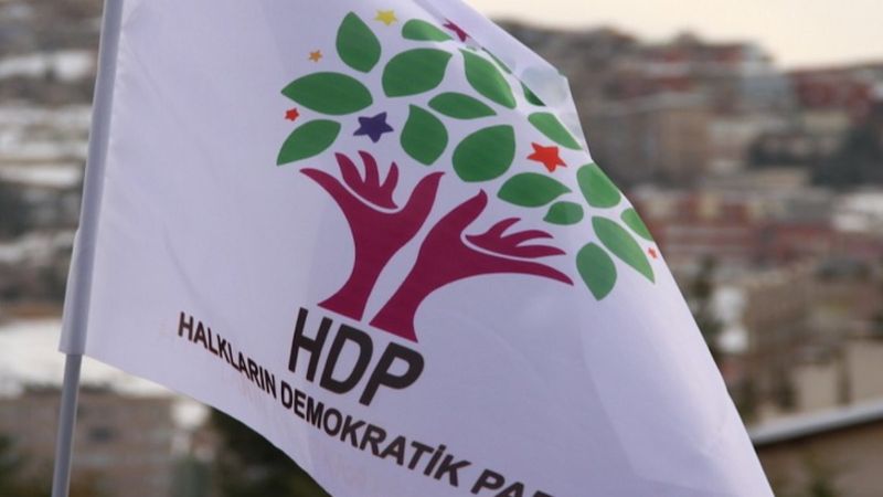 687 HDP'li hakkında siyaset yasağı istendi