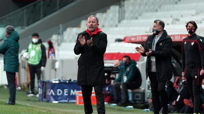 Sergen Yalçın: Sırada Fenerbahçe maçı var