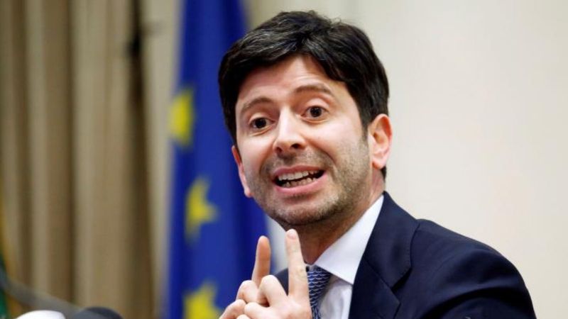 İtalya: Koronavirüsten kurtulmanın gerçek anahtarı aşı