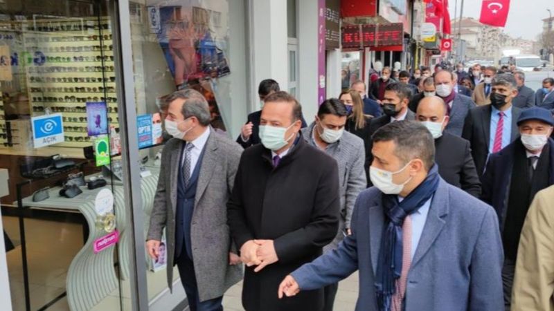 Yavuz Ağıralioğlu: PKK'nın gölgesinde kalan parti kapatılmalı