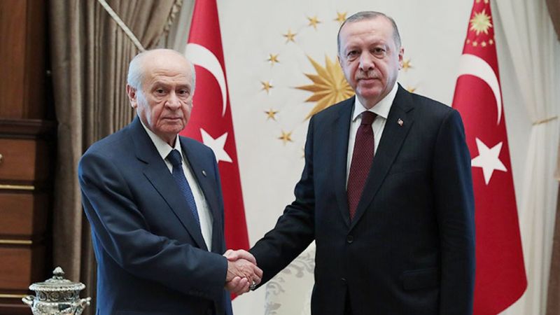 Cumhurbaşkanı Erdoğan, Devlet Bahçeli'yi tebrik etti