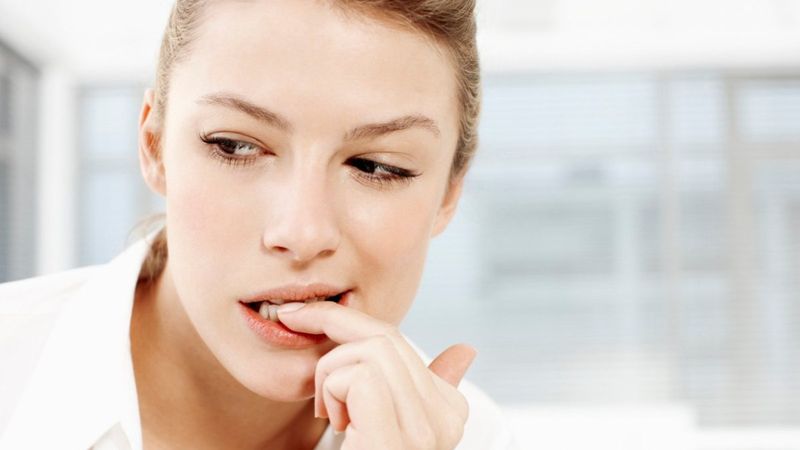 Tırnak yeme alışkanlığından vazgeçmeniz için 6 neden