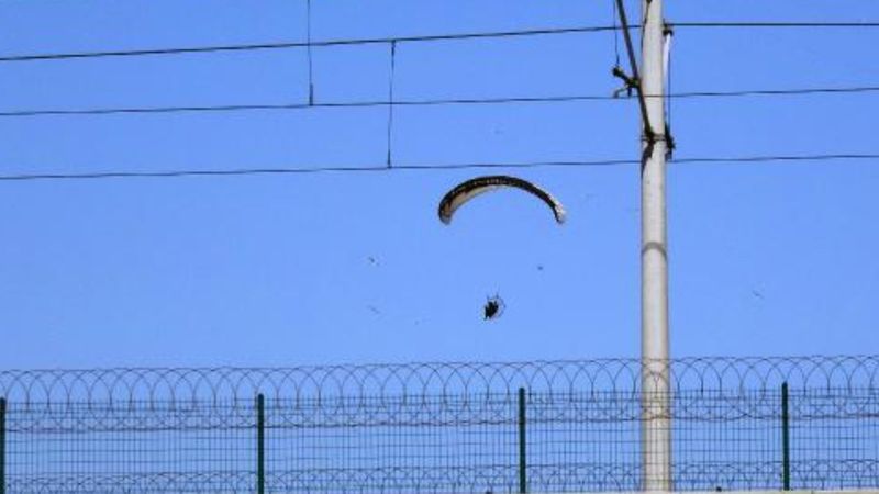 Adana'da paramotor paniği