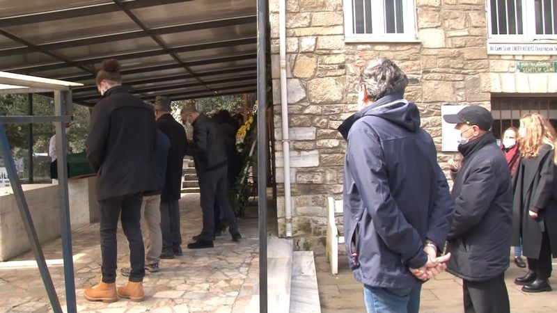 Borcunu alamayınca cenaze namazında hakkını helal etmedi