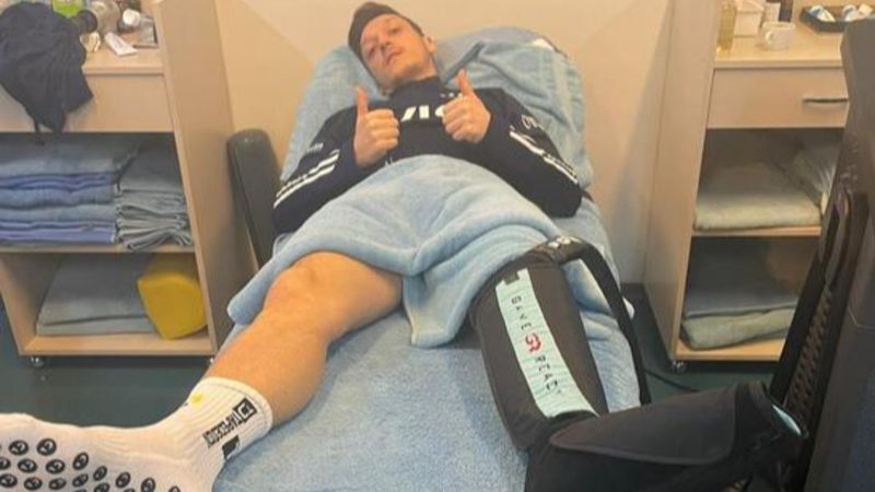 Mesut Özil: Gayret ve mücadeleye devam