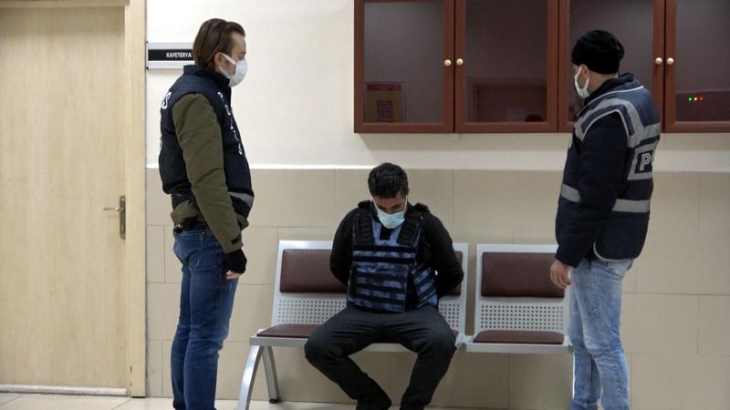 Van'da tartıştığı eşini öldürdü