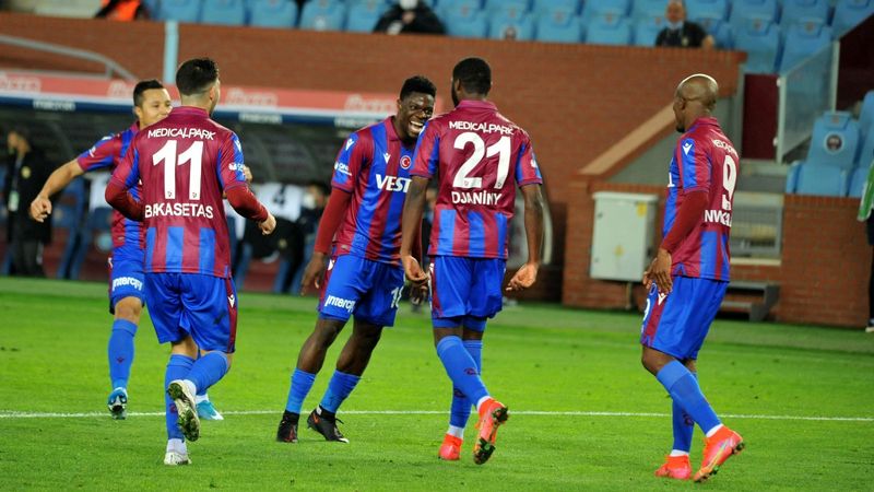 Trabzonspor evinde, Ankaragücü'ne 4 attı