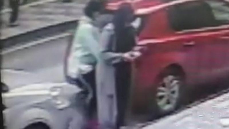 Mersin'de yankesicilik yöntemiyle 3 bin 250 lira çaldı