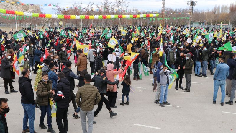 Van'da HDP'nin organize ettiği nevruz kutlamaları başladı