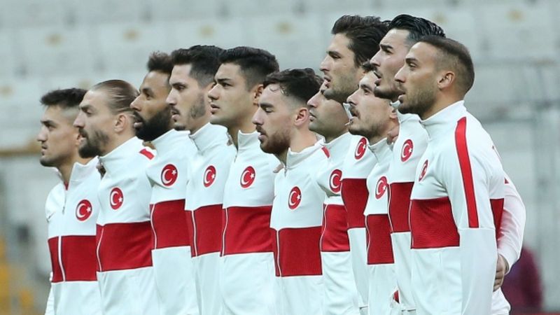 3 büyüklerden 33 futbolcu milli takımlara gitti