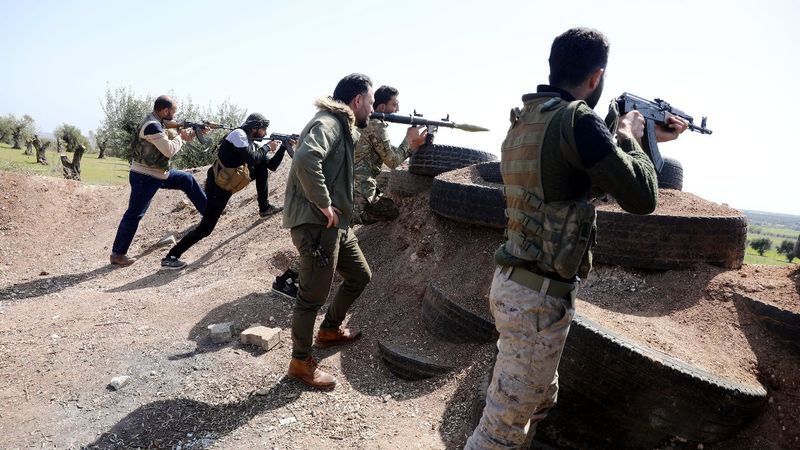 Suriye'deki teröristlere TSK ve SMO göz açtırmıyor