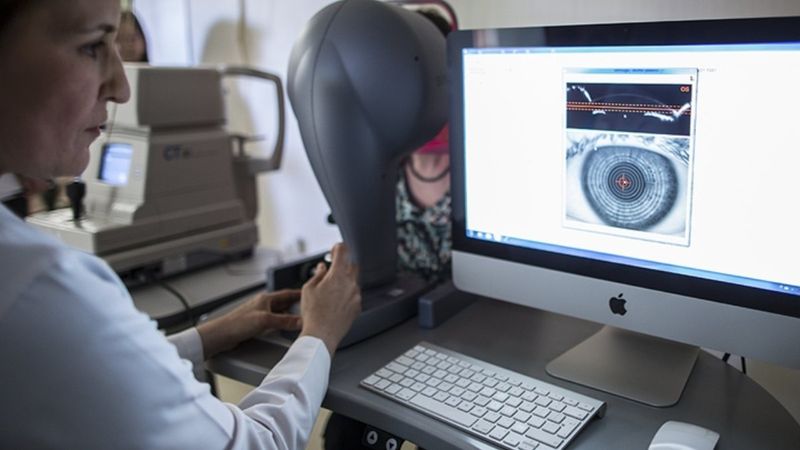 Göz titremesi hastalık habercisi olabilir