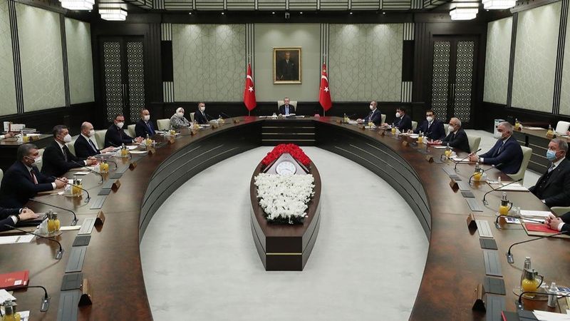 Kabine toplantısında gündem: Vaka artışları