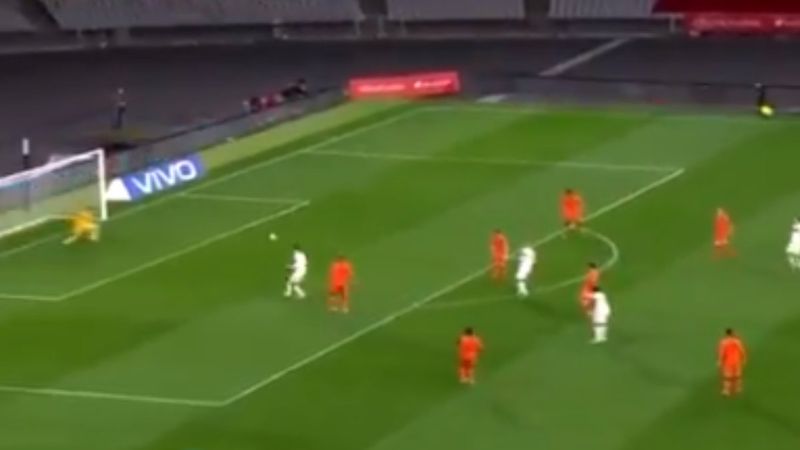 Hakan Çalhanoğlu'ndan Hollanda'ya harika gol