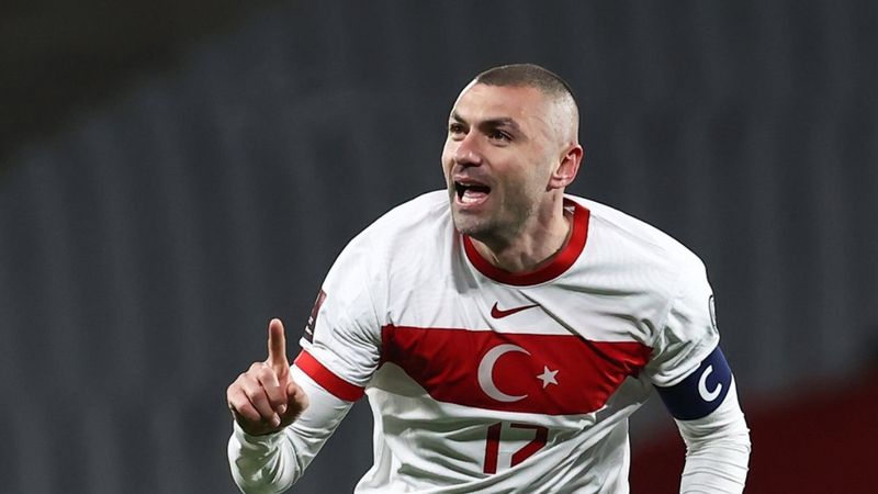 Burak Yılmaz: Bu güzel takıma her şey yakışıyor