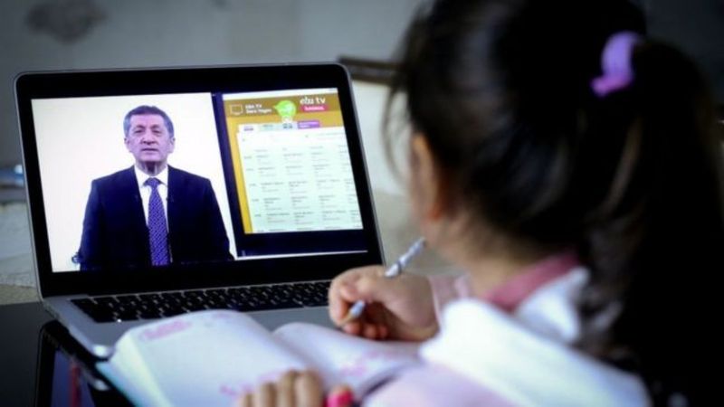 Uzaktan eğitim kalıcı mı olacak? Pandemiden sonra uzaktan eğitim devam edecek mi?