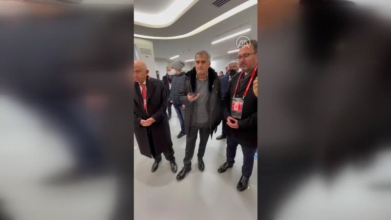 Cumhurbaşkanı Erdoğan A Milli Fubol Takımı'nı tebrik etti