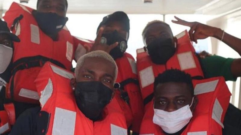 Nijerya güvenlik nedeniyle Benin'e tekneyle gitti