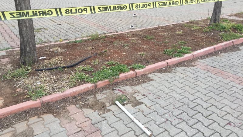 Adana’da sopalarla dövüldükten sonra boğazı kesildi