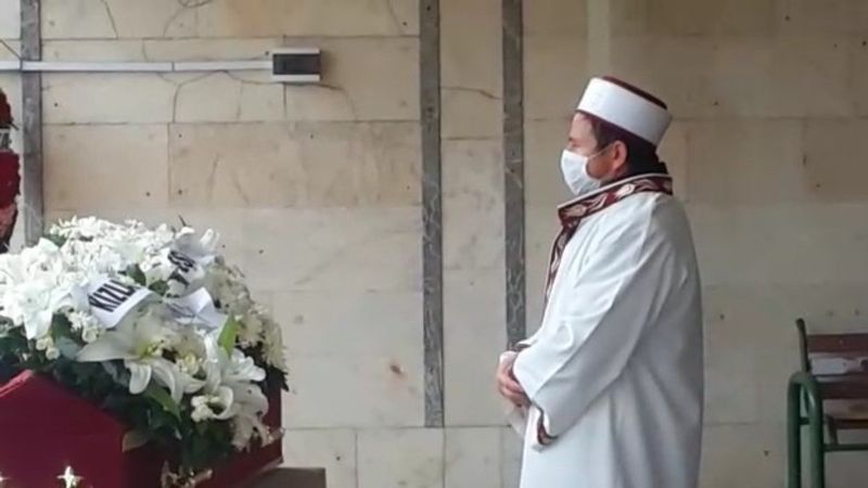 Kocaeli'de eski patronlarına cenaze namazında haklarını helal etmediler