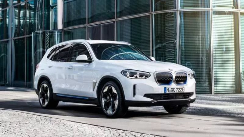 Elektrikli BMW iX3 Türkiye'de satışta: İşte fiyatı