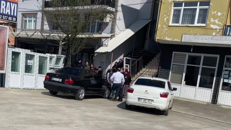 Düzce'de iki esnafın yer işgali kavgası: 1 yaralı