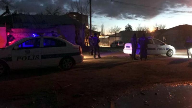 Kayseri'de komşuların motosiklet sesi kavgası: 2 yaralı