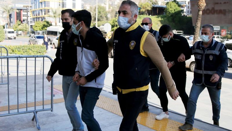 Alanya'da fuhuş çetesine operasyon: 5 gözaltı