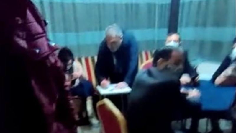 Konya'da apartmandaki kahvehaneye polis baskını