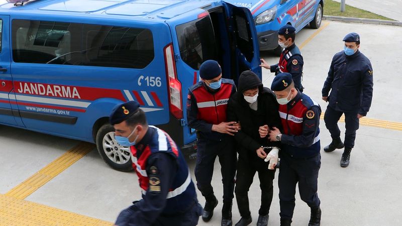 Tekirdağ'da tartıştığı eşini yaktı