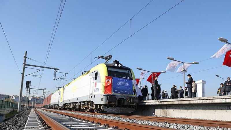 Türkiye Orta Koridor'da kilit ülke haline geldi